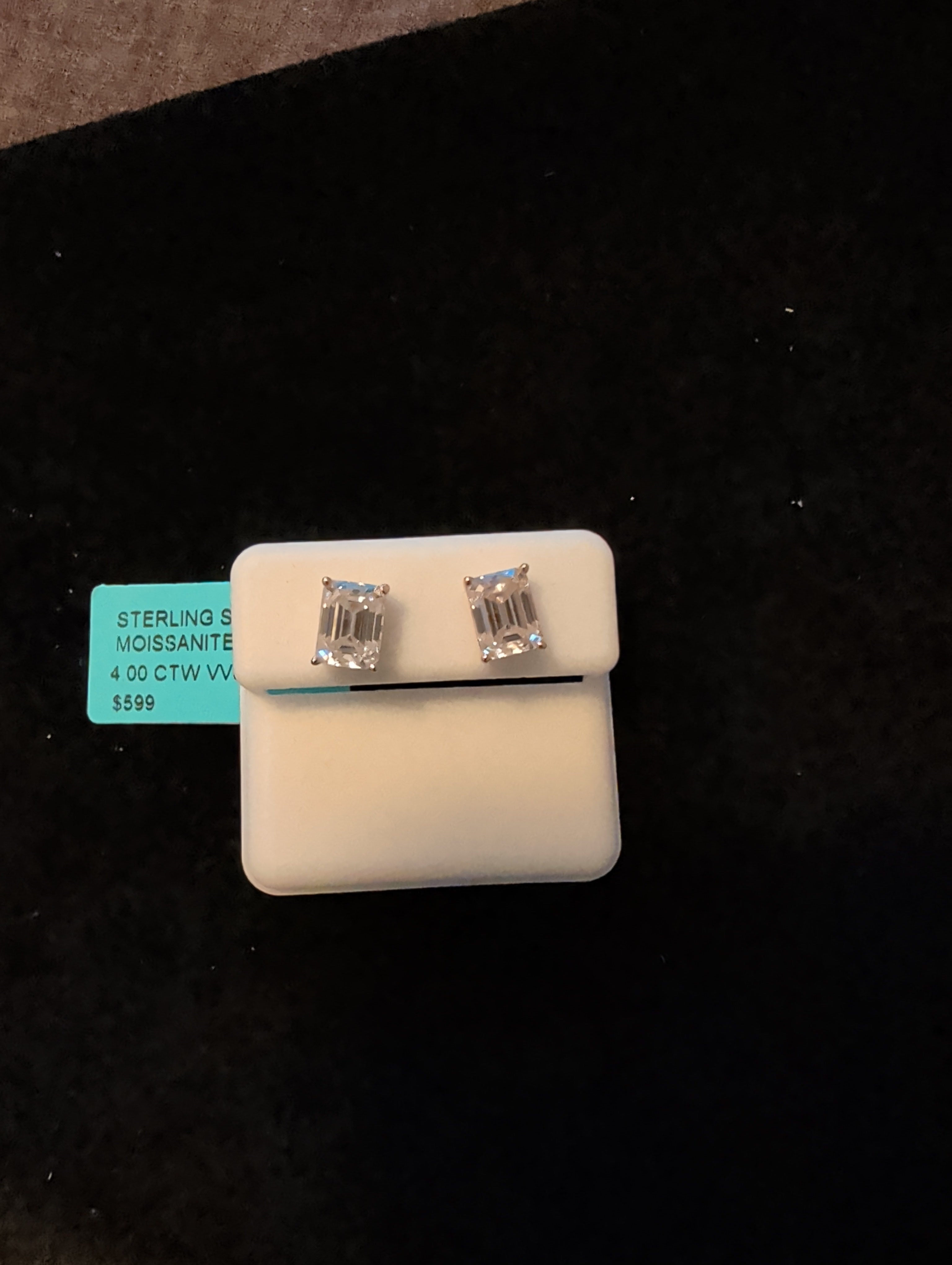 4ctw (2ctw each) moissanite earrings. 925 sterling silver. Diamond tested!