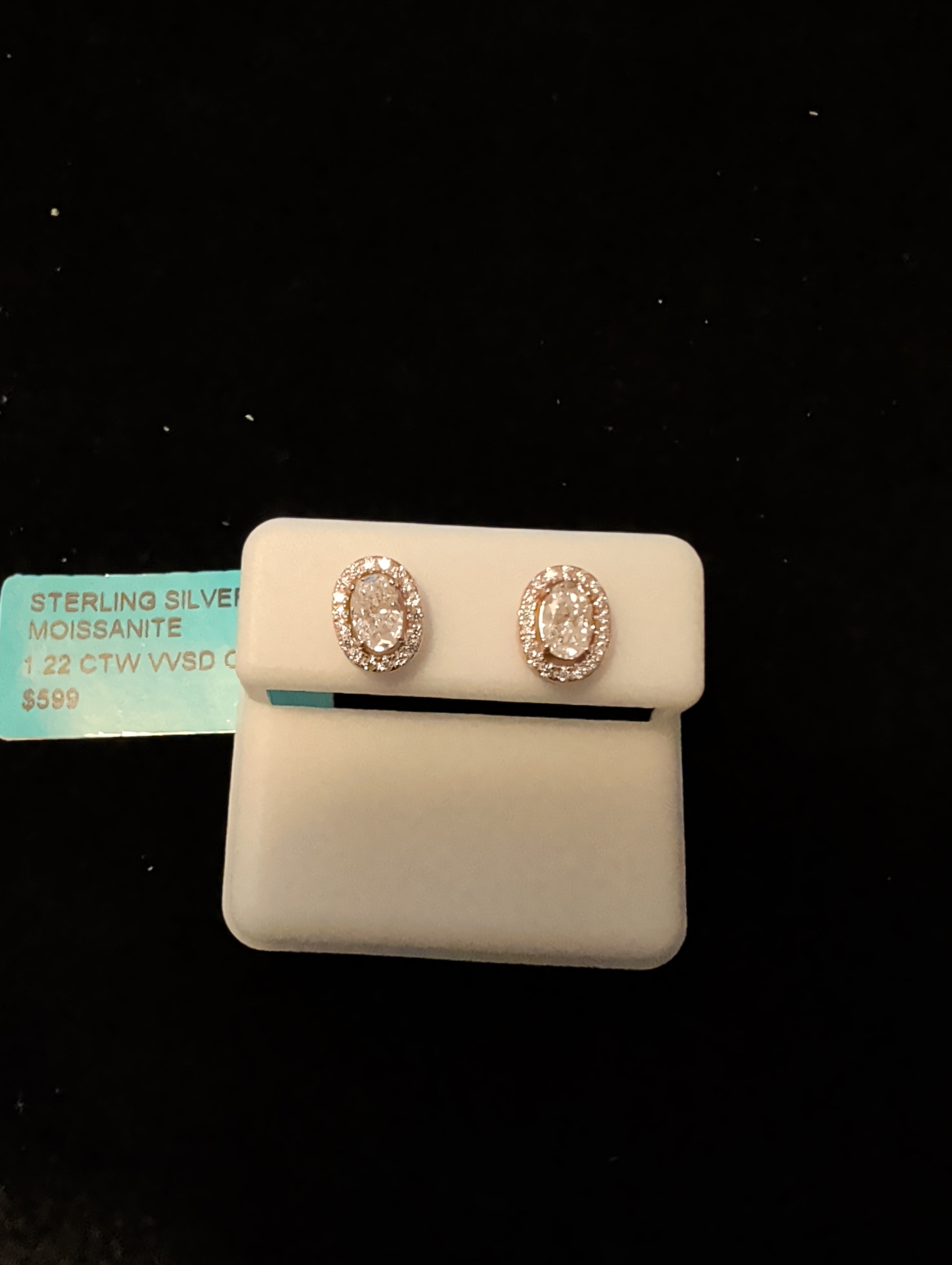 1.22ctw (0.61ctw each) moissanite earrings. 925 sterling silver. Diamond tested!