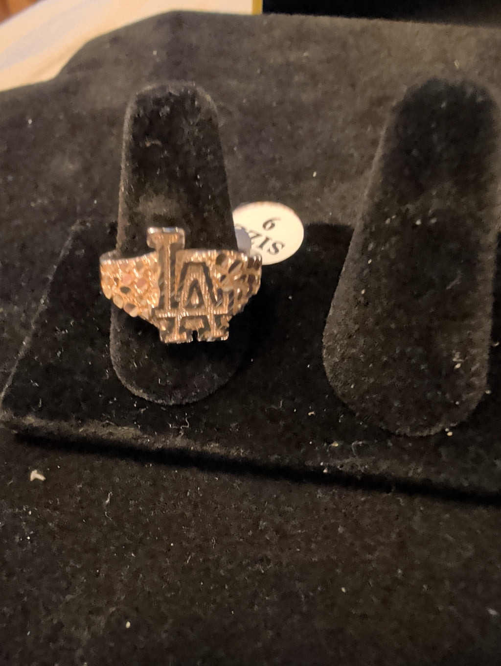 10k gold-filled over brass sz9 ring. Acid tested! Gold nugget pattern with LA