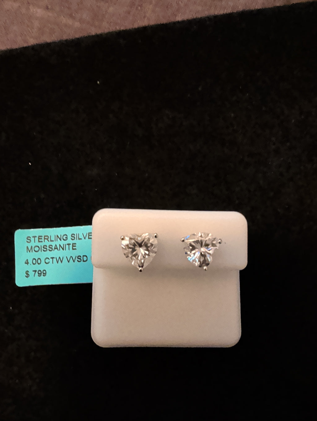 4ctw (2ctw each) moissanite earrings. 925 sterling silver. Diamond tested!