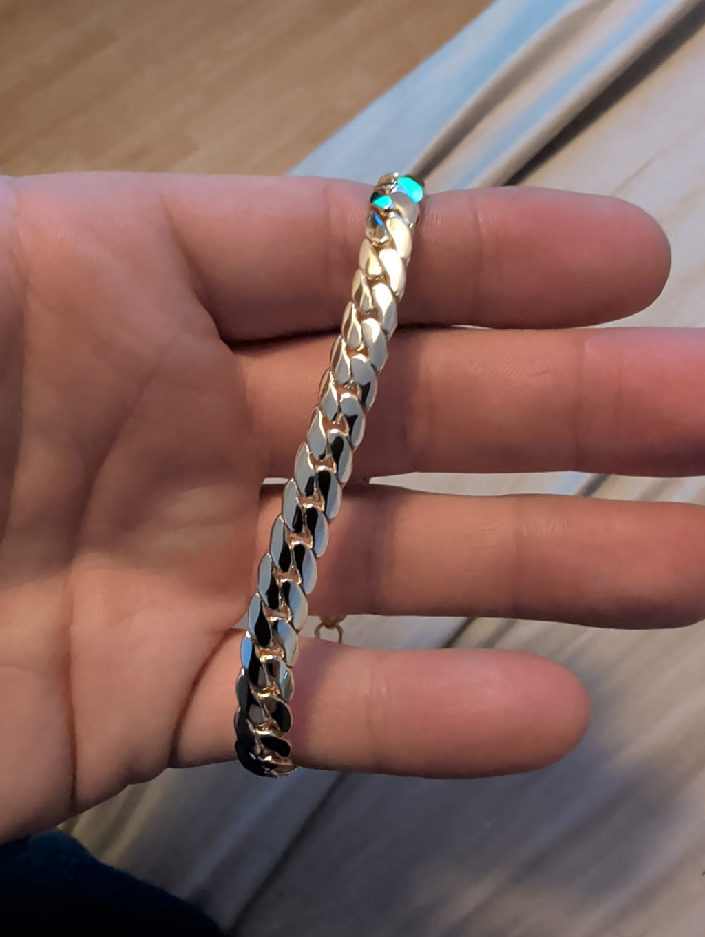 10k gold-filled over brass bracelet. Beautiful piece. 8.5"
