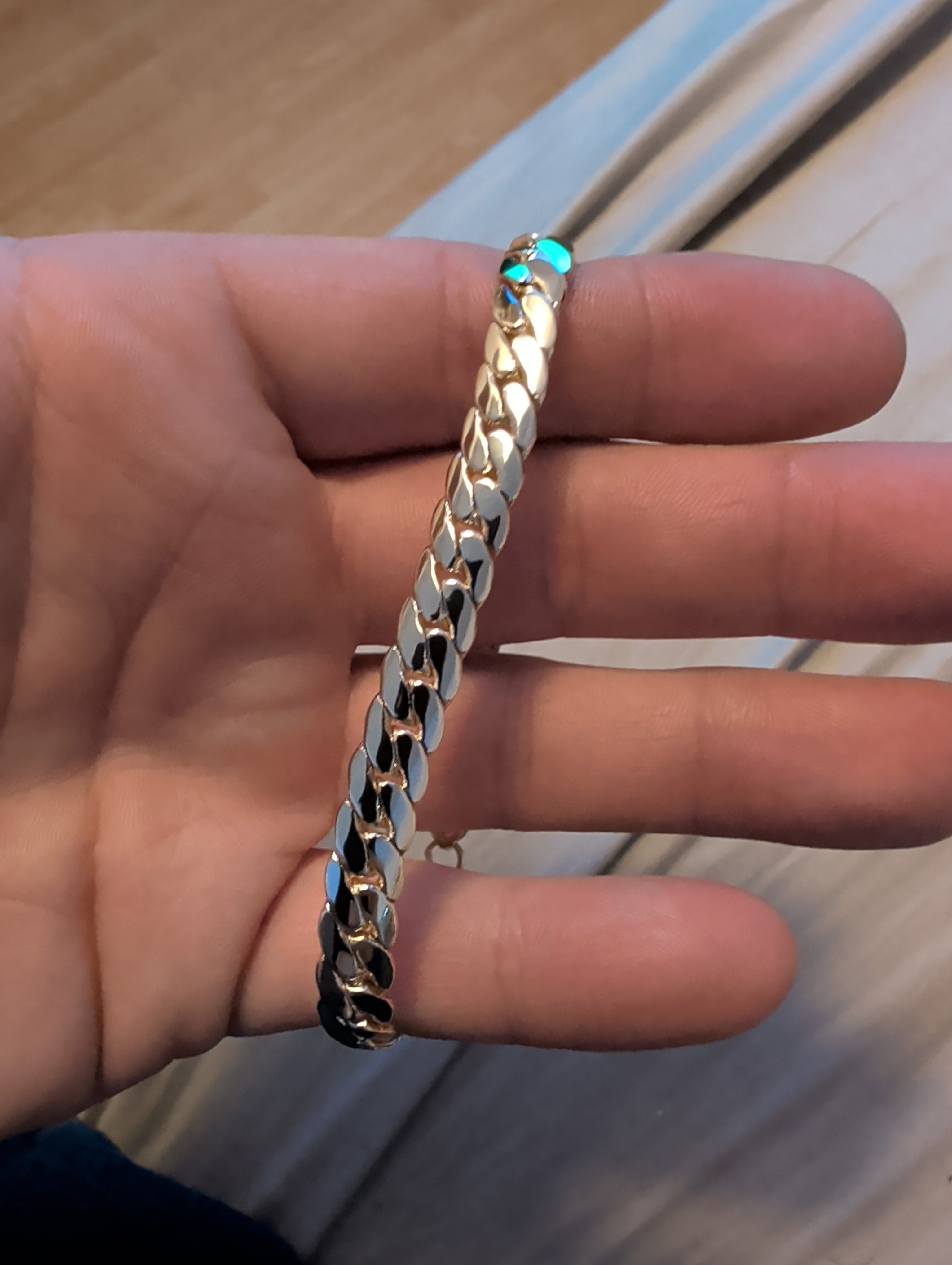 10k gold-filled over brass bracelet. Beautiful piece. 8.5"