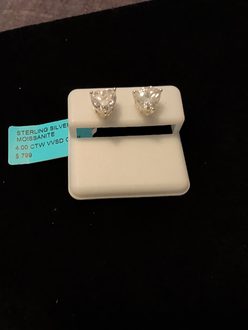 4ctw (2ctw each) moissanite earrings. 925 sterling silver. Diamond tested!