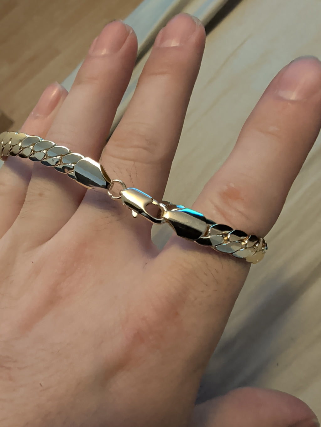 10k gold-filled over brass bracelet. Beautiful piece. 8.5"