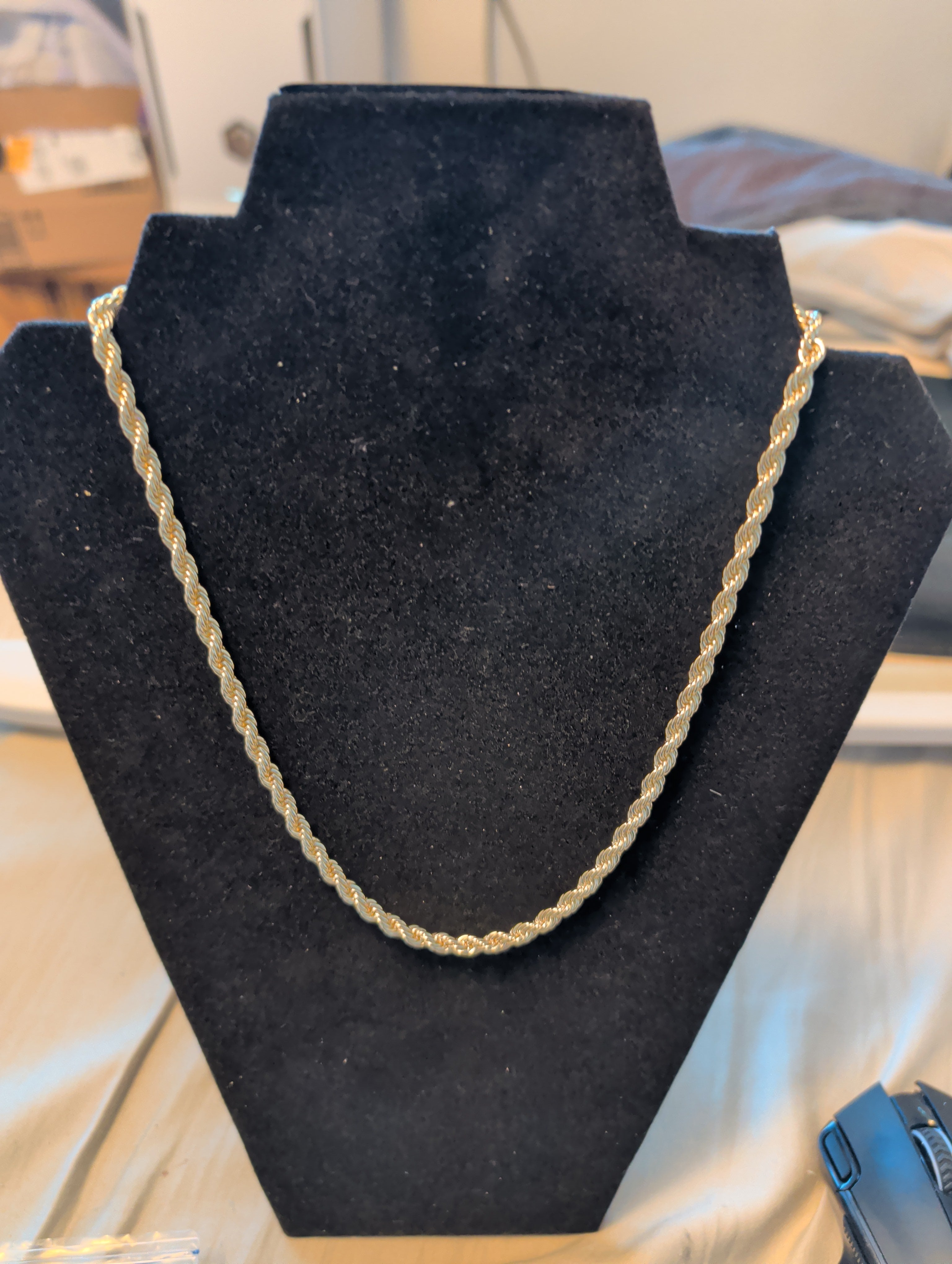 14k gold plated, thick rope necklace. "18. Acid tested.